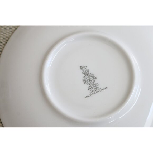 1980's 8 Piece Vintage Royal Doulton England "Fireglow" Tea Cups & Saucers 80's - Picture 5 of 8